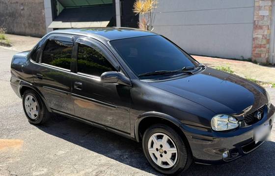 CHEVROLET CORSA 1.0 MPFI CLASSIC SEDAN 8V GASOLINA 4P MANUAL